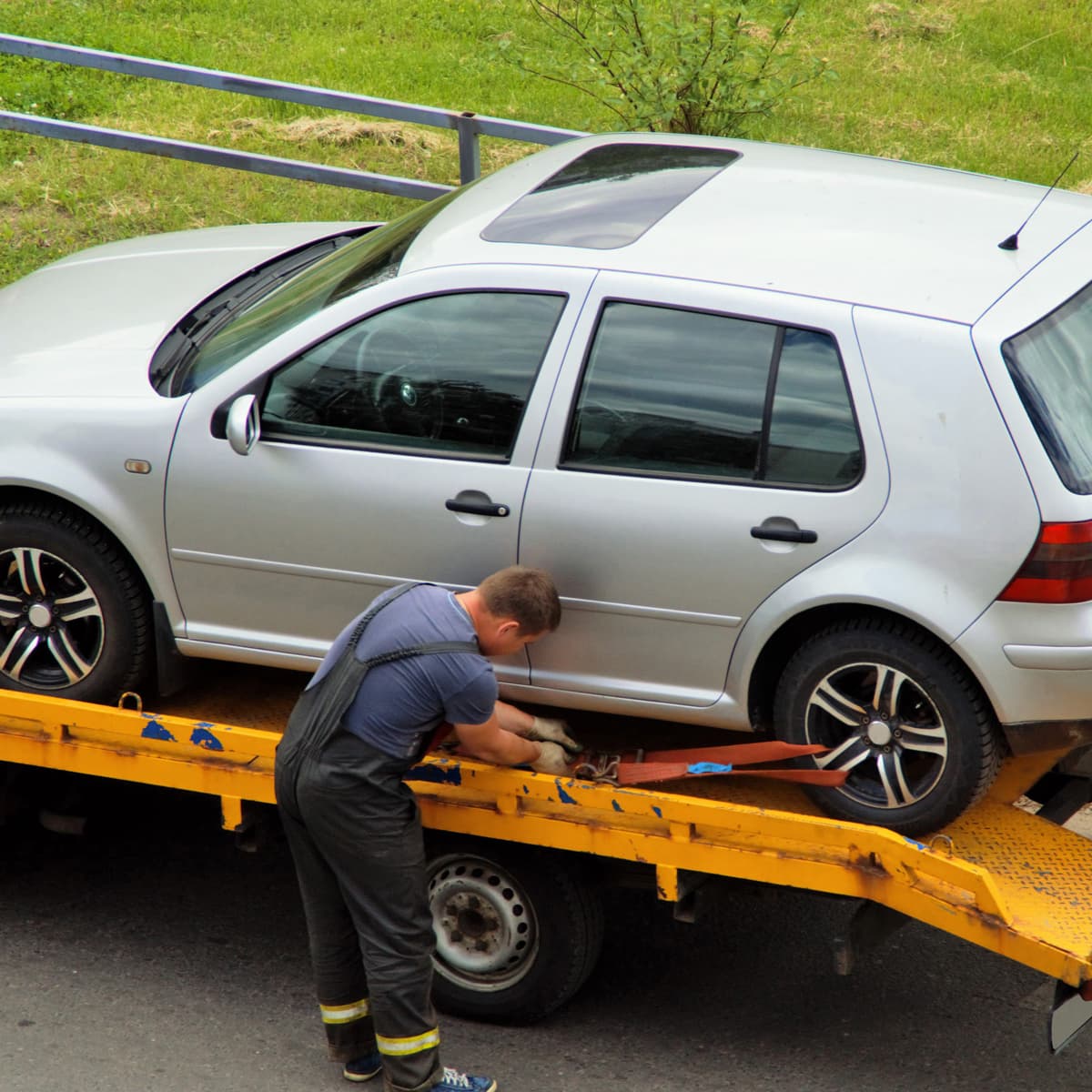 Grúas para coches en Sanxenxo